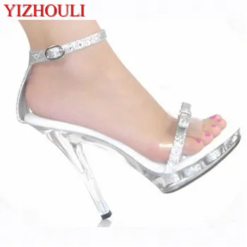 13 cm høj hæl bue pyntet med lyserøde og sølvfarvede sandaler, klubben sandaler i fase model runway show