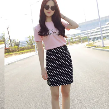 2019 sommer kjole koreanske version af kvinder broderet kortærmet t-shirt kort nederdel to-delt sæt dametøj