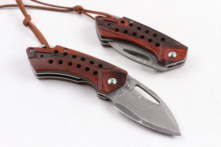 Gratis fragt Ny stil, en skarp Damascus kniv folde kniv rosewood håndtere Udsøgt gave Udendørs overlevelse værktøjer