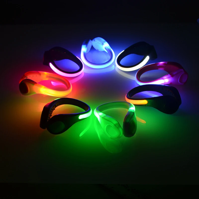 2018 Hot Salg LED advarselslys Klip Farverige Blinkende Sko Klip til Aften og Kører Natten Ridning med Genopladeligt Batteri