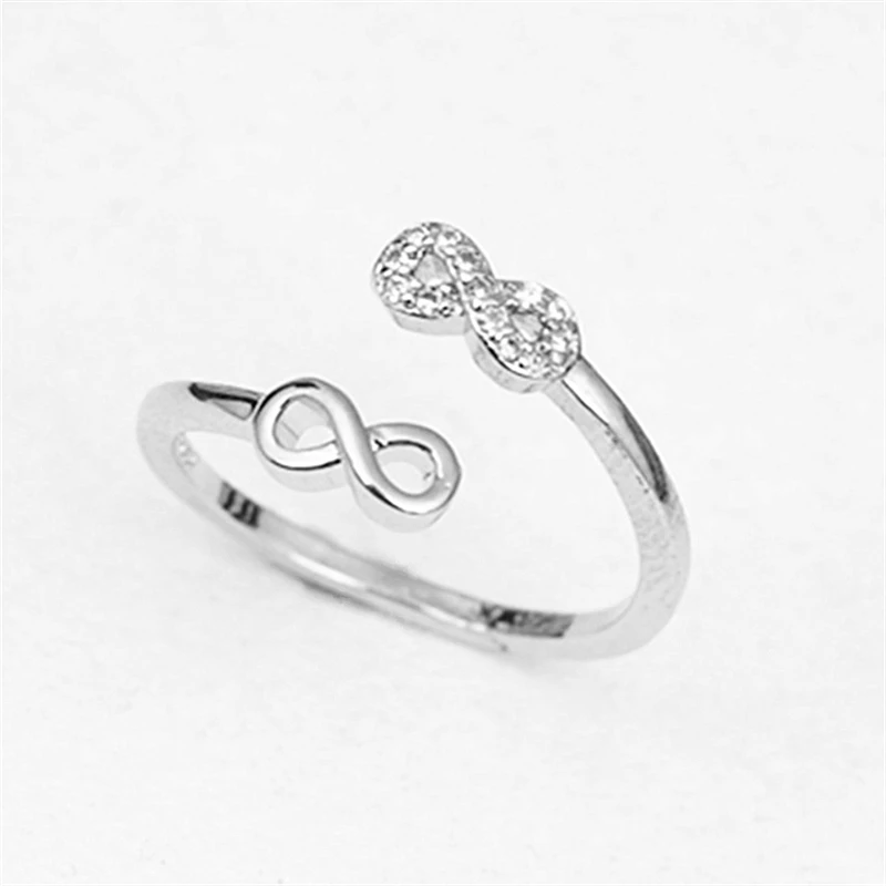 Fashionable Populære Sølv Farve Kvindelige Ring Temperament Kvindelige Kærlighed 8 Ord Indlagt Zircon Hånd Smykker