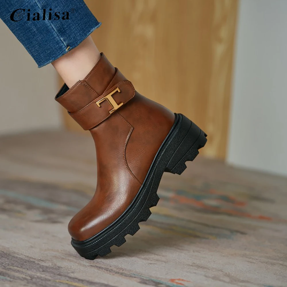 CIALISA Kvinder Sko Rund Tå Metal Dekoration Lynlås Hæl Mid Boot 2020 Mode Chunky Hæl Grå Størrelse 40-43 Ankel Støvle