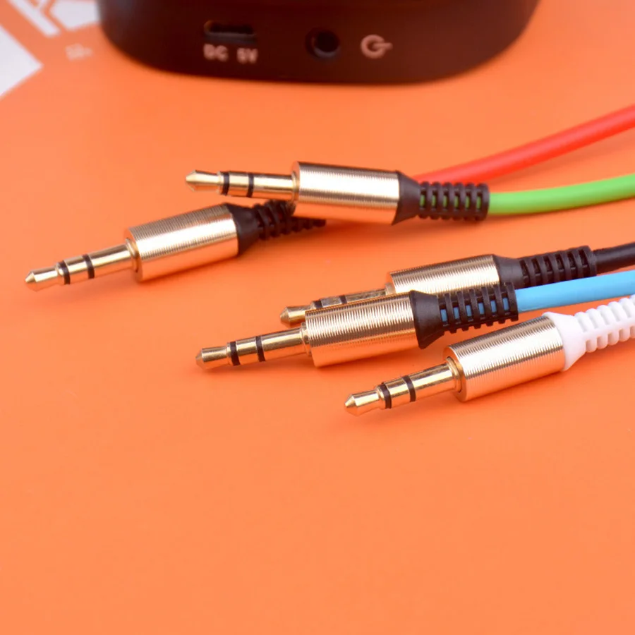 AZiMiYO 3,5 mm Audio Kabel-Audio forlængerkabel 3.5 hovedtelefon adapter til lbj Hovedtelefoner Bil Xiaomi redmi 5 plus